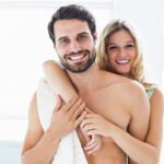 Pareja tras hacerse depilación láser Barcelona