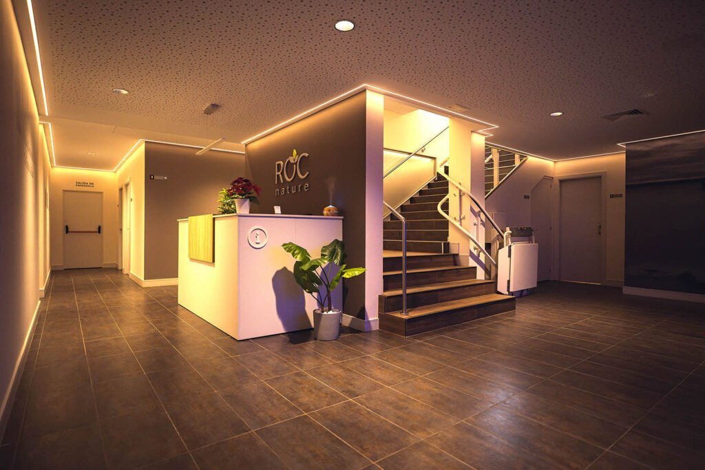 Para disfrutar de nuestro renovado espacio procura Contactar con ROC NATURE